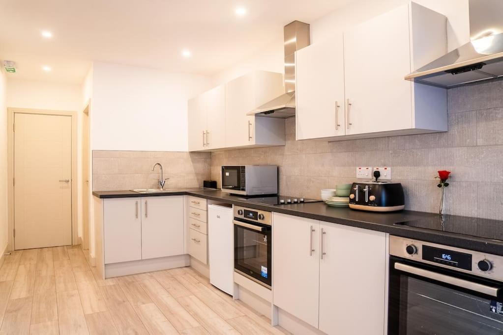 Five Star Boutique Studio Flat In Londyn Zewnętrze zdjęcie